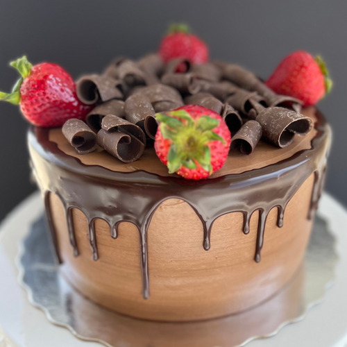 Bolo Brasileiro Brigadeiro com Morango Strawberry Brigadeiro Cake Brazil Cakes Toronto