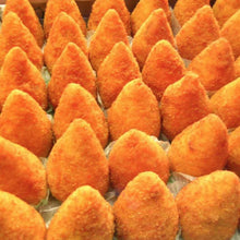 Carregar imagem no visualizador da galeria, Coxinha | Chicken Croquette Toronto