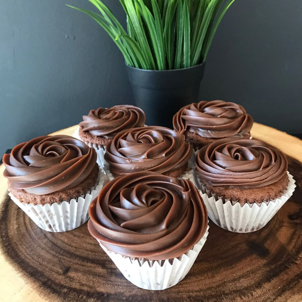 Sweet15 | Brigadeiro Cupcake | 12 Units