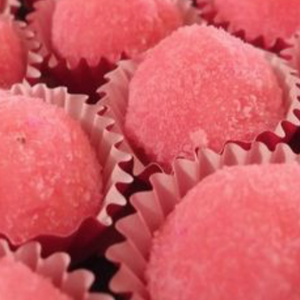 Doce Brasileiro Brigadeiro Gourmet de Morango Brazil Cakes Toronto