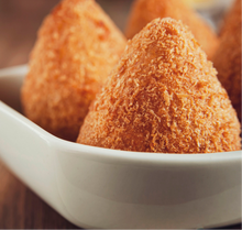 Carregar imagem no visualizador da galeria, Snack01 | Chicken Croquette | Coxinha (33 g each)